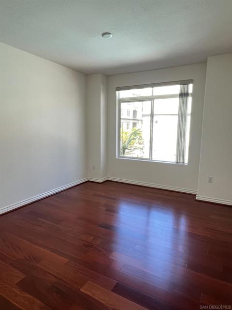 9263 Regents Rd., La Jolla CA: https://media.crmls.org/mediaz/c796cf4a-cdcf-4082-87ec-e463b92138c5.jpg