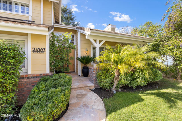 5 Bed Home for Sale in Newhall, California