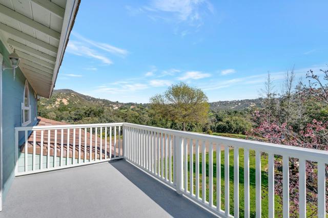 Image 25 of 49 For 2340 Mount Elena Way
