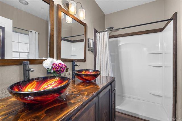 Detail Gallery Image 66 of 70 For 410 Woodland Ln, El Cajon,  CA 92021 - – Beds | – Baths