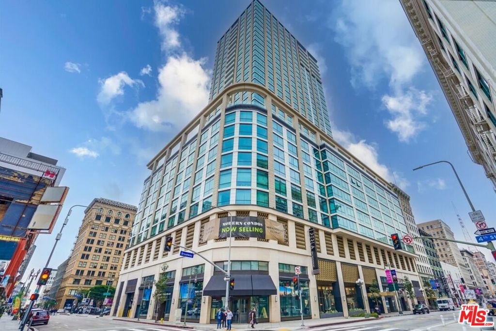 400 S Broadway 1702, Los Angeles, CA 90013