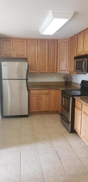 Photo #5: PTP2107721 Listing 