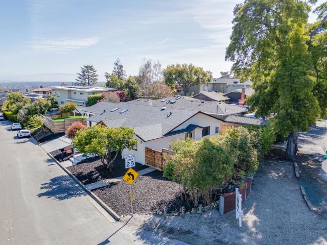 3845 East Lake Way, Redwood City CA: https://media.crmls.org/mediaz/c79dc757-4c94-4043-8dba-8880020f8602.jpg