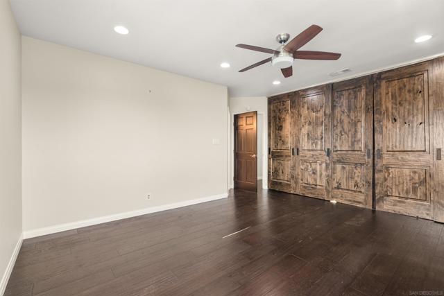 5602 Ladybird Lane, La Jolla CA: https://media.crmls.org/mediaz/c79e582e-7196-4300-b580-2daf059e3d8a.jpg