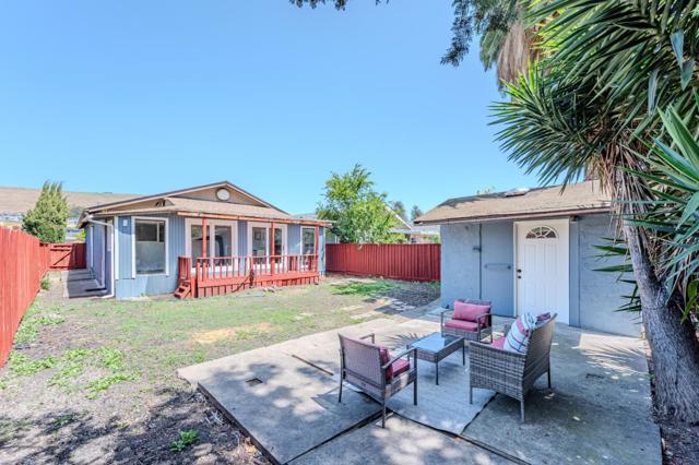 29183 Dixon Street, Hayward CA: https://media.crmls.org/mediaz/c79e9d58-835a-4311-a3af-a73bc0bfd591.jpg