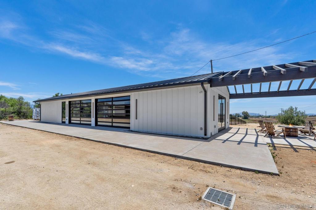 MLS #250033291SD image #35