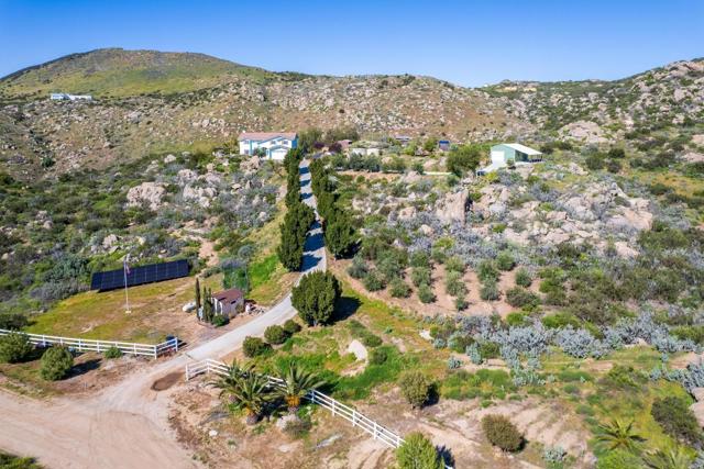 35140 Stirrup Rd, Temecula, California 92592, 3 Bedrooms Bedrooms, ,3 BathroomsBathrooms,Single Family Residence,For Sale,Stirrup Rd,240008563SD