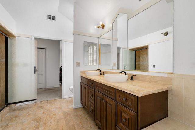 662 W Parr Avenue, Campbell CA: https://media.crmls.org/mediaz/c7a21beb-4e7e-4fea-a88e-7d185a2b311b.jpg