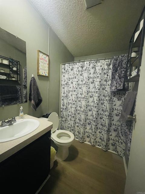 913 S Grand Avenue, San Jacinto CA: https://media.crmls.org/mediaz/c7a35890-373a-4d07-bb33-ff599efff155.jpg