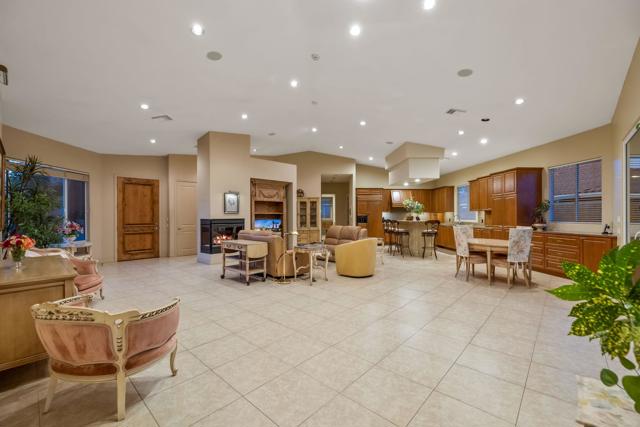 44476 Hazel Canyon Lane, Palm Desert CA: https://media.crmls.org/mediaz/c7a39564-5ea1-422d-b8ad-a2c0aa23d33e.jpg