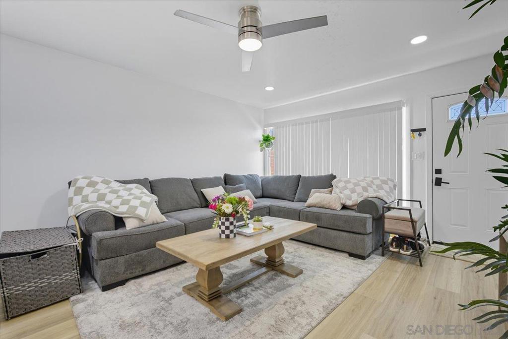 MLS #250040967SD image #28