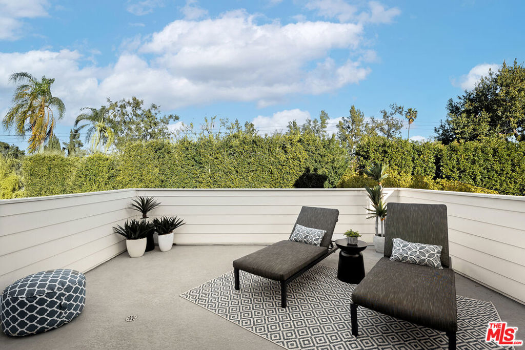 4658 Mary Ellen AvenueSherman Oaks img 15