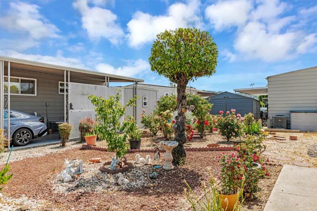 275 Burnett Avenue, Morgan Hill CA: https://media.crmls.org/mediaz/c7a4c0d4-1e0f-4366-a44e-045d415bb96b.jpg