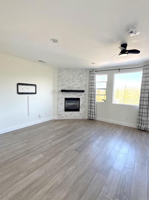 Detail Gallery Image 25 of 52 For 1498 Berry Creek Place, Chula Vista,  CA 91913 - 5 Beds | 4/1 Baths