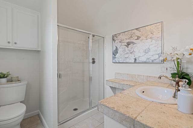 Detail Gallery Image 33 of 58 For 14403 Gaslight Ct, Poway,  CA 92064 - 5 Beds | 5 Baths