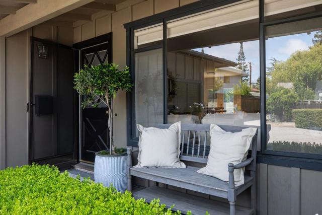 654 Loma Verde Avenue, Palo Alto CA: https://media.crmls.org/mediaz/c7a5368c-c545-4099-aad9-4b06da8f11dc.jpg