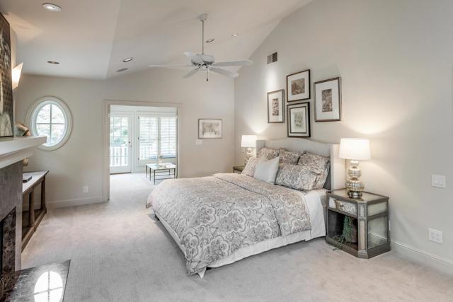 941 Berry Avenue, Los Altos CA: https://media.crmls.org/mediaz/c7a572b1-39ec-4644-a08e-2b1c49fa35b7.jpg