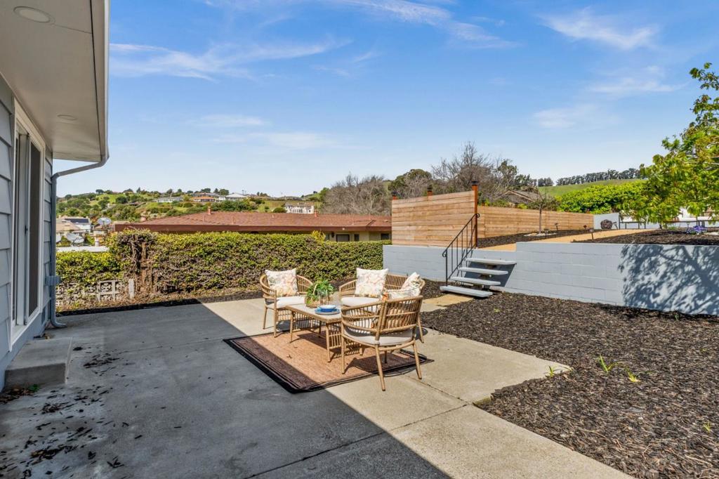 C7A5D4D9 Af41 48De 9F9B C265785F4304 2046 Altamont Road, San Leandro, Ca 94578 &Lt;Span Style='BackgroundColor:transparent;Padding:0Px;'&Gt; &Lt;Small&Gt; &Lt;I&Gt; &Lt;/I&Gt; &Lt;/Small&Gt;&Lt;/Span&Gt;
