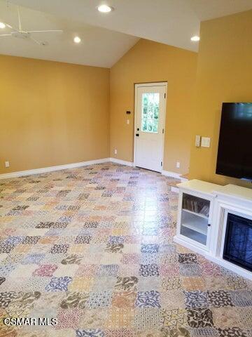 Boxthorn family room 3