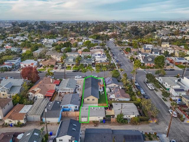 1091 Lincoln Ave, San Diego CA: https://media.crmls.org/mediaz/c7a7e723-9e90-4940-93f4-729a56e6155d.jpg