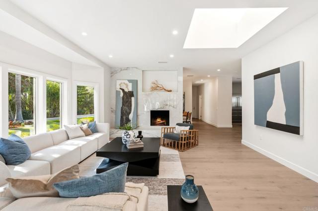 Detail Gallery Image 9 of 25 For 4647 Rancho Reposo, Del Mar,  CA 92014 - 4 Beds | 3/1 Baths