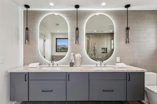 587 Creekside Court, Half Moon Bay CA: https://media.crmls.org/mediaz/c7a93253-4a3d-4480-8d00-42e9cc7c462e.jpg