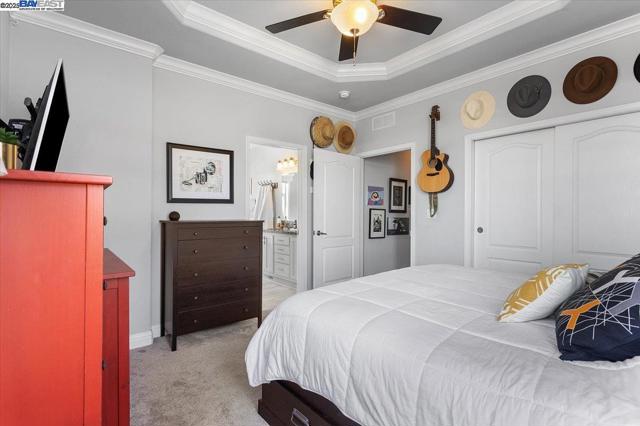 3015 E Bayshore Road #423, Redwood City CA: https://media.crmls.org/mediaz/c7a95567-98b2-4602-9f13-55e7df6eb400.jpg