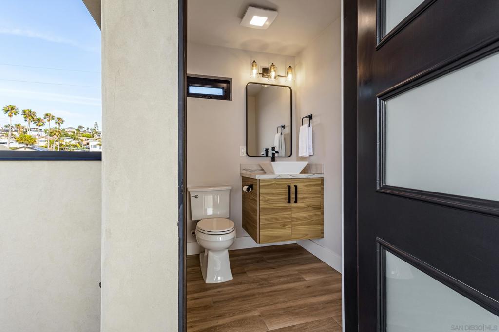 MLS #260021701SD image #32