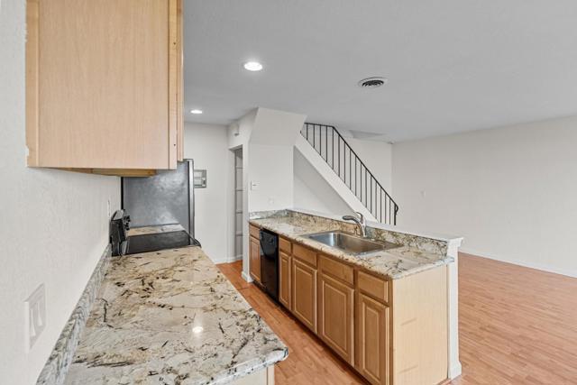 5492 Tradewinds Walkway, San Jose CA: https://media.crmls.org/mediaz/c7a9725f-f785-47c3-af35-3ae33b7e5d2f.jpg