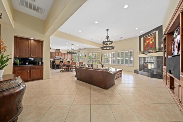 Image 30 of 52 For 49422 Jordan Street