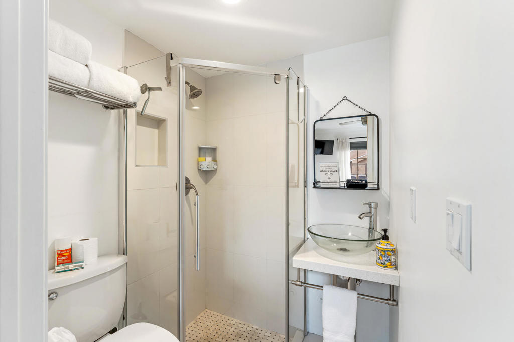 MLS #219130654DA image #14