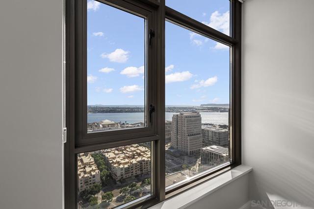 Image 24 of 57 For 700 E Street  2901