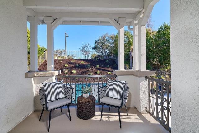 Detail Gallery Image 22 of 42 For 2266 Aventurine Place, Carlsbad,  CA 92009 - 4 Beds | 4 Baths