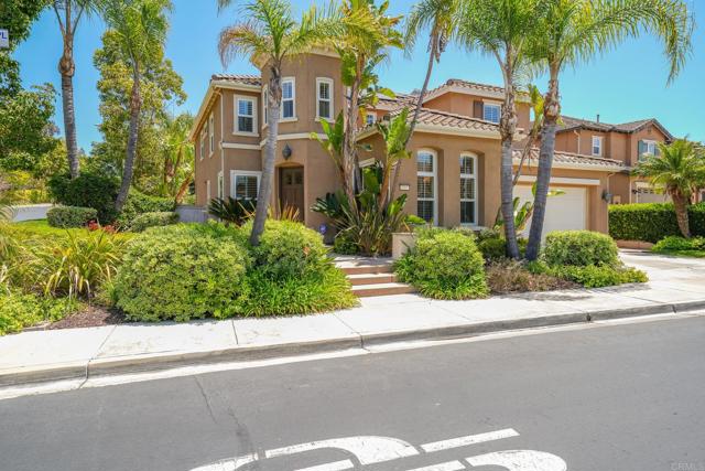 Detail Gallery Image 1 of 61 For 821 Shadow Ridge Pl, Chula Vista,  CA 91914 - 5 Beds | 4/1 Baths