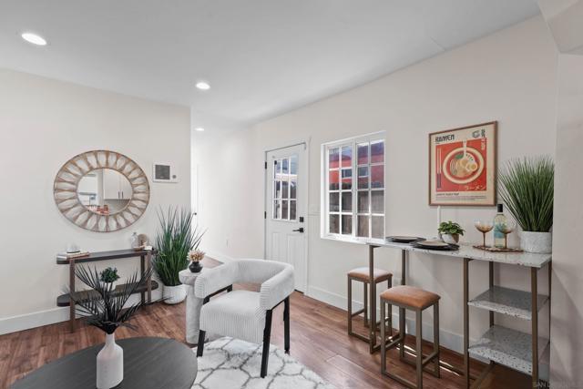 4119 Orange Ave, San Diego CA: https://media.crmls.org/mediaz/c7add64e-dbd6-4354-8bf7-fc739bb5c198.jpg