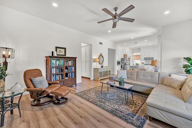 2139 Kirkcaldy Road, Fallbrook CA: https://media.crmls.org/mediaz/c7add976-67ab-4ef2-8445-76e85d4615a5.jpg