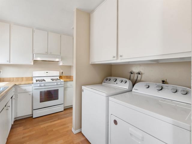 Detail Gallery Image 9 of 28 For 1521 Temple Heights Dr, Oceanside,  CA 92056 - 2 Beds | 1 Baths