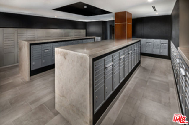 687 S Hobart Boulevard, Los Angeles CA: https://media.crmls.org/mediaz/c7b08f3b-61be-42b7-b84a-34dcd2c09ef8.jpg