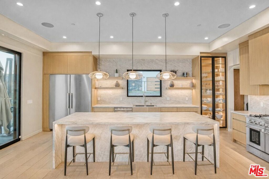 MLS #26865439 image #22
