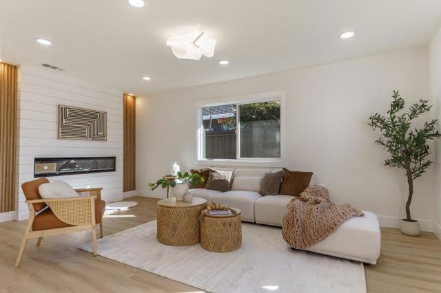 2748 Aida Avenue, San Jose CA: https://media.crmls.org/mediaz/c7b1b28c-7c72-49a9-b69a-6c765e8cc136.jpg
