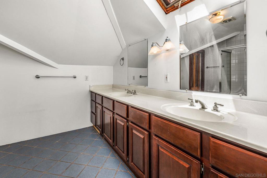 544 Juniper Street - photo 15