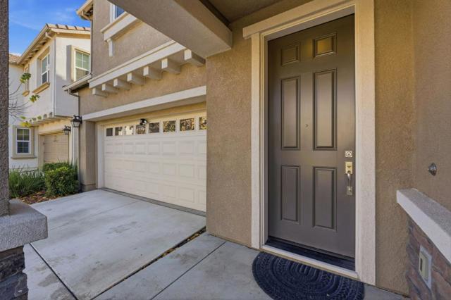 1512 Hayden Street, Hayward CA: https://media.crmls.org/mediaz/c7b5f8e4-462b-405e-a1a8-78d065af54d9.jpg