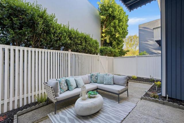 315 Carlos Avenue, Redwood City CA: https://media.crmls.org/mediaz/c7b60faf-dd78-4583-a642-39cdc34a7b28.jpg