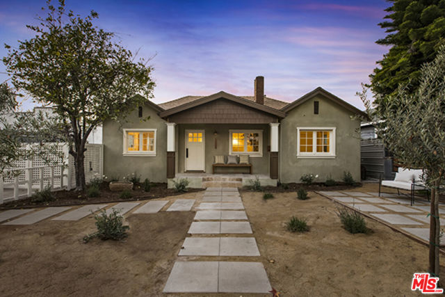 1411 Armadale Avenue, Los Angeles CA: https://media.crmls.org/mediaz/c7b86819-b709-4261-832b-3357ae661d9b.jpg