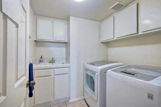 16504 Calle Pulido, San Diego CA: https://media.crmls.org/mediaz/c7b9a716-0f9e-4893-a494-43570abac7d5.jpg