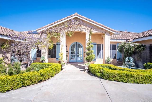 Detail Gallery Image 11 of 66 For 19270 Horizon View Dr., Ramona,  CA 92065 - 4 Beds | 4/2 Baths