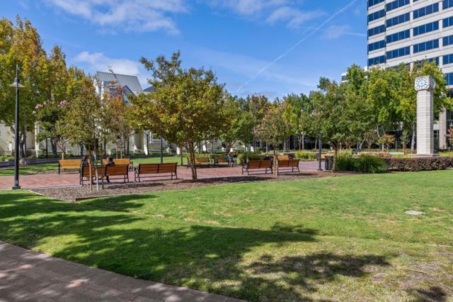 206 Village Lane, Foster City CA: https://media.crmls.org/mediaz/c7bb33e4-edbf-492f-845e-eae1b3549755.jpg