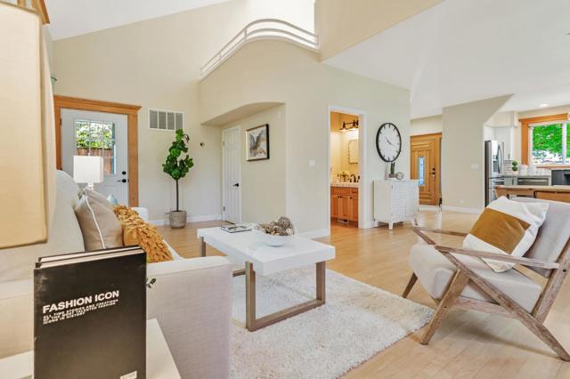 2604 La Paloma Lane, Santa Cruz CA: https://media.crmls.org/mediaz/c7bc6bed-55d5-4013-95ed-0a1fec323f8b.jpg