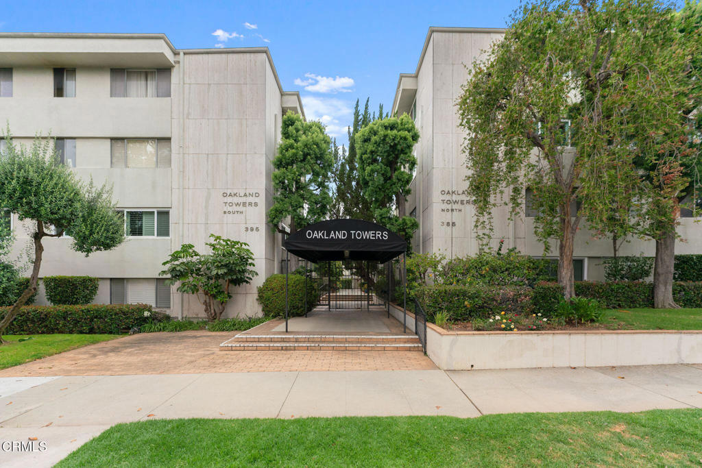 385 S Oakland Avenue #304