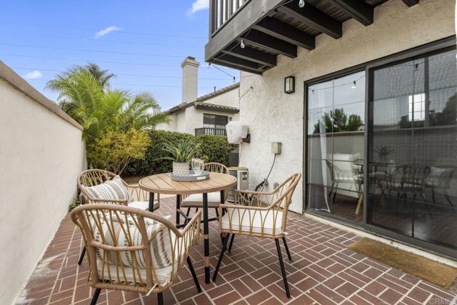 Detail Gallery Image 28 of 45 For 7012 Goldenrod Way, Carlsbad,  CA 92011 - 3 Beds | 2/1 Baths